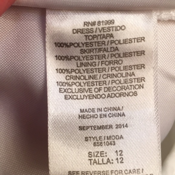 First holy communion/flower girl dress and veil 12 - Picture 6 of 8